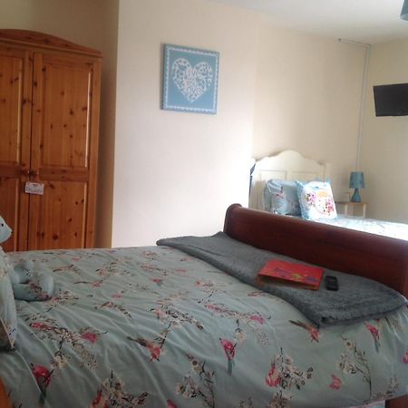 Bed and Breakfast Lilly'S Pad Keelby Habitación foto